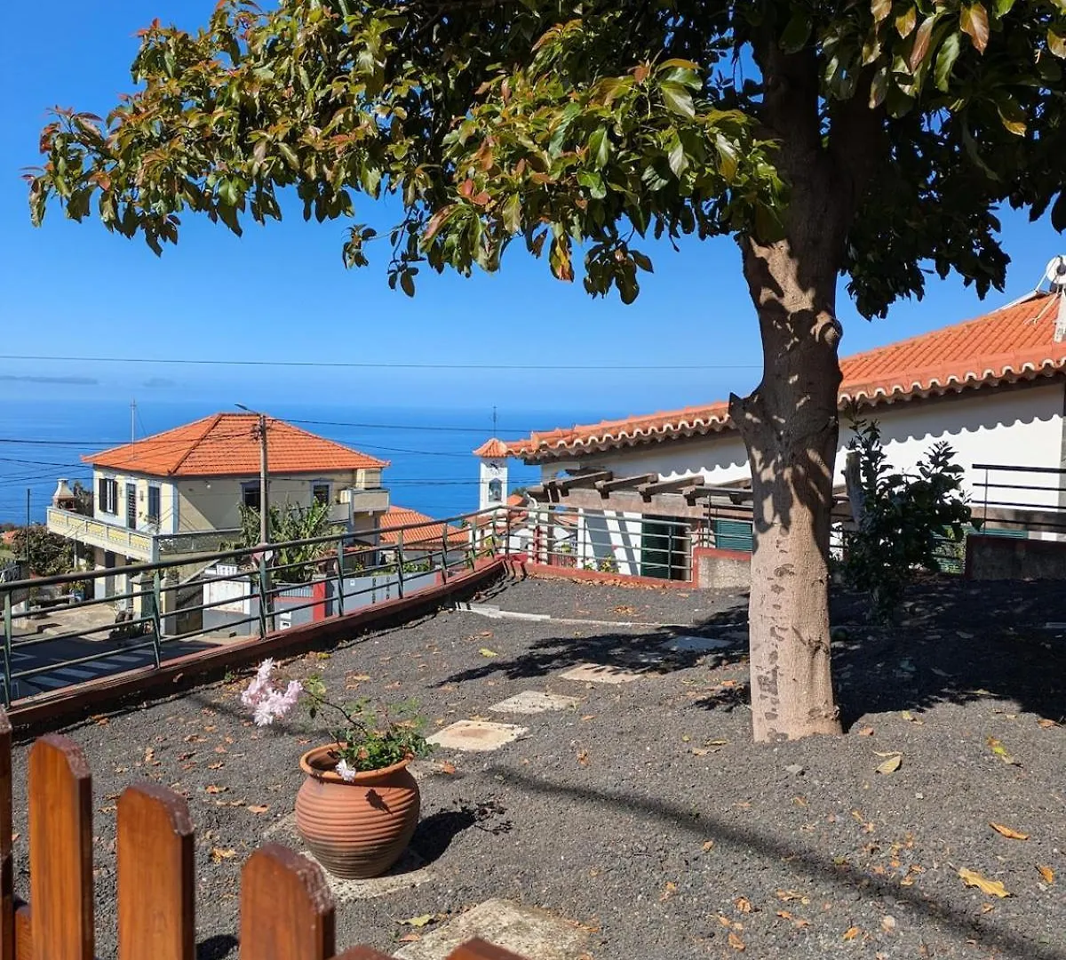Monte Gordo Accommodation Ribeira Brava 0*,  Portugal